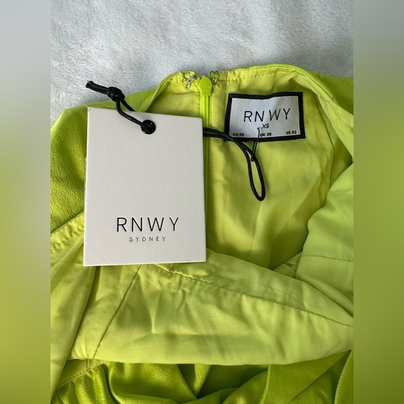 Runaway The Label Serafina Lime twisted Bust Embelished Mini Dress US Size 2 - Picture 11 of 12